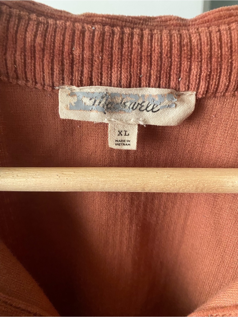 Madewell Cropped Rust Corduroy Button-Up Shirt - Picture 4 of 5